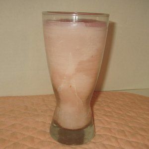 CANDLE Lightly scented with Rose 7x3.5" Please see photos